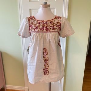 Mi Golondrina Embroidered Mexican Top
